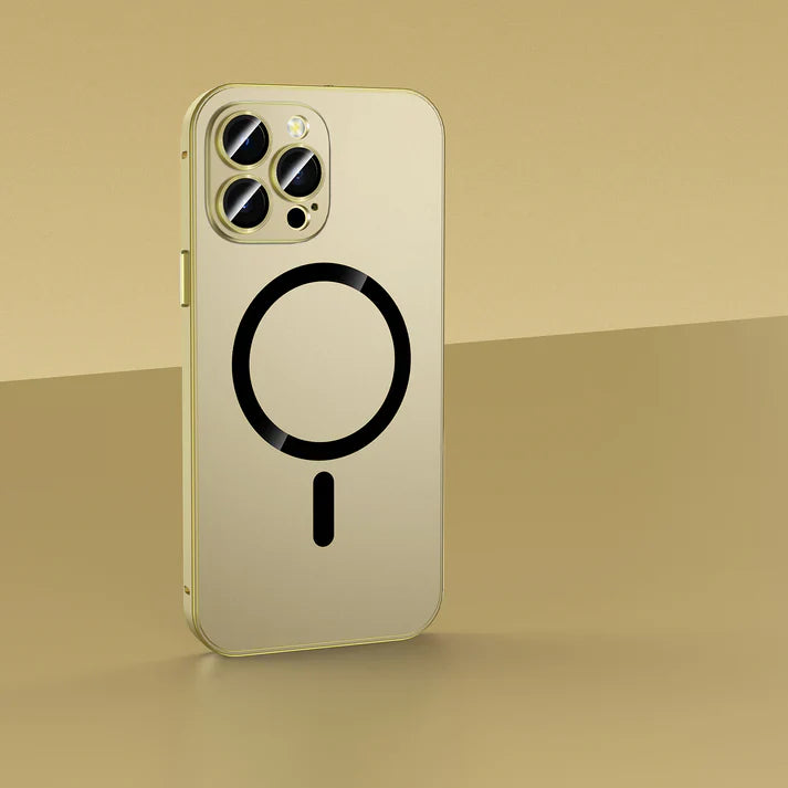 CaseNova™ - Metall iPhone-Hülle (Snap-On)