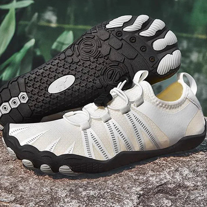 WildStride™ - Atmungsaktive rutschfeste Walkingschuhe